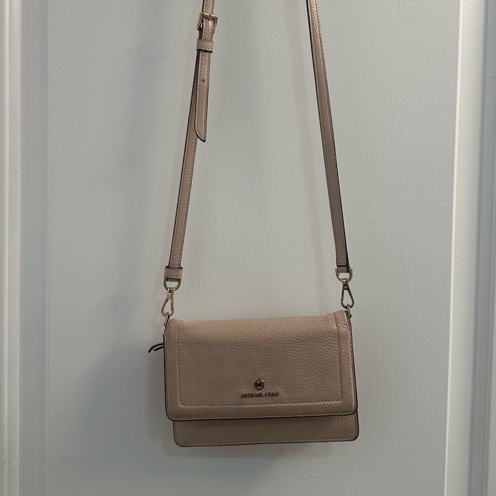 Micheal kors purse